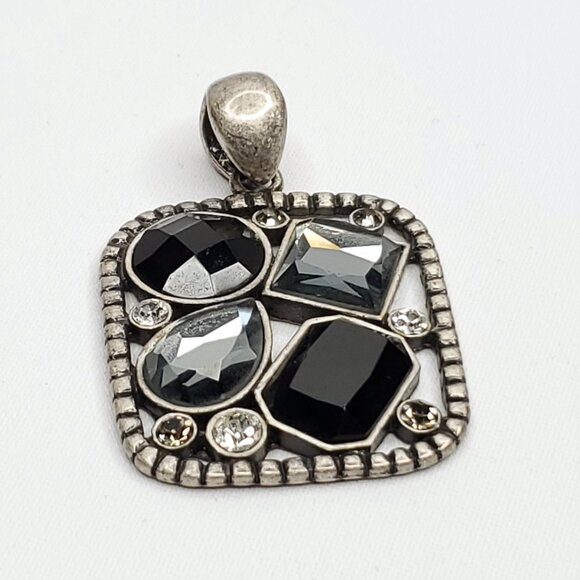 Lia Sophia Statement Bib Necklace & Pendant Black Smokey Gray Pearl Rhinestone - Picture 7 of 8